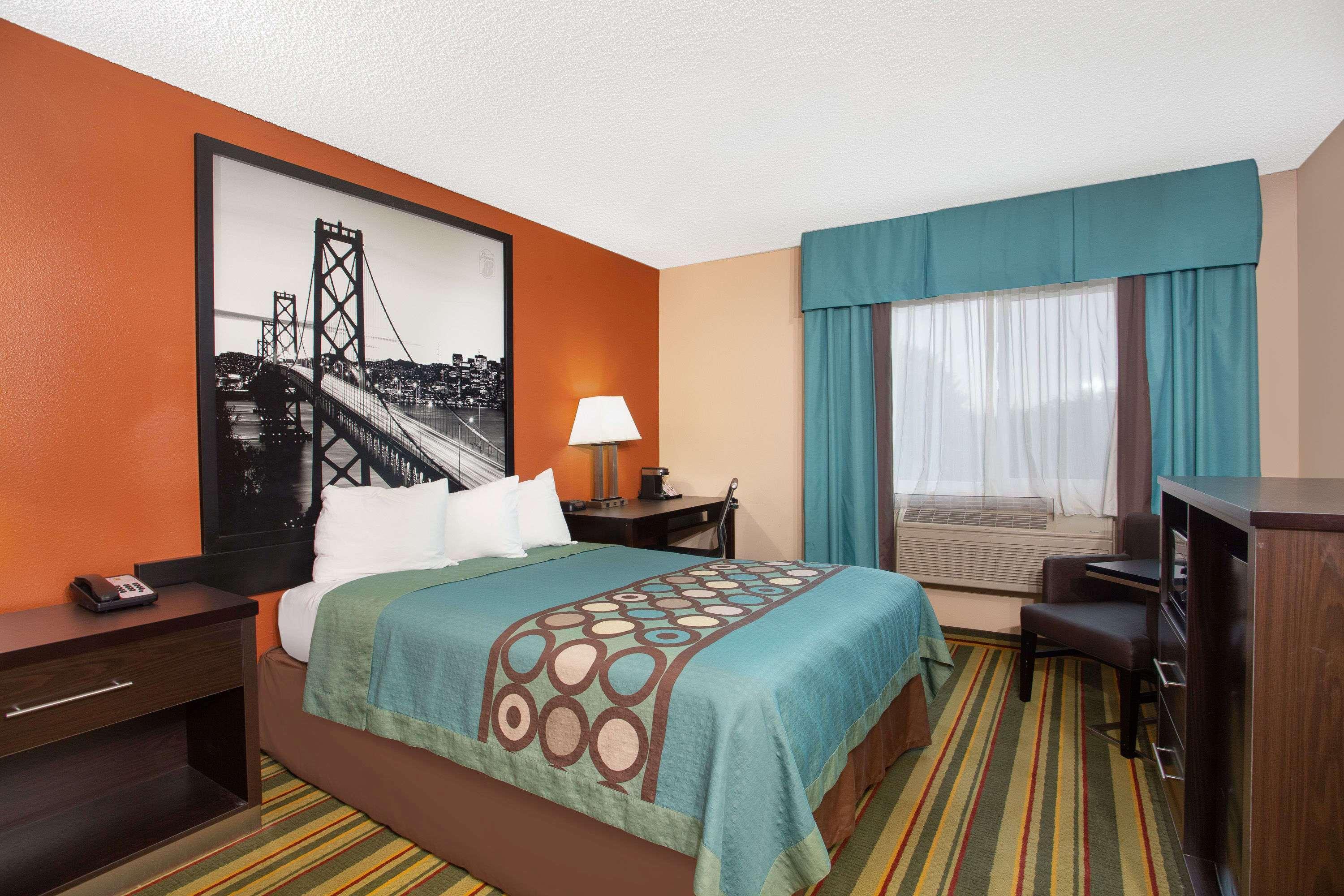 Super 8 By Wyndham Hotel Chico