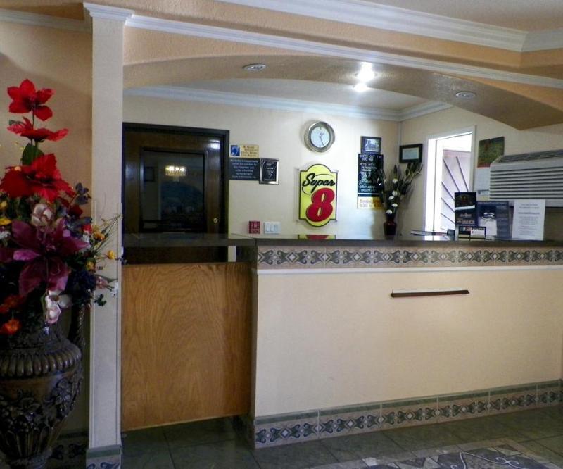 Hotel Super 8 By Wyndham