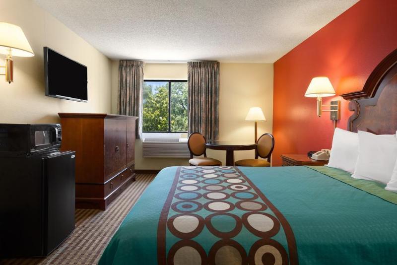 Super 8 By Wyndham Hotel Chico
